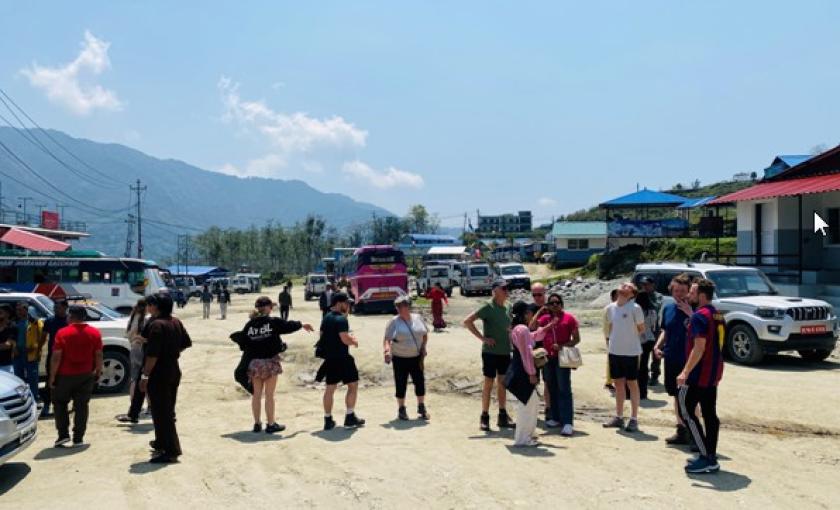 घान्द्रुकमा पर्यटकीय चहलपहल