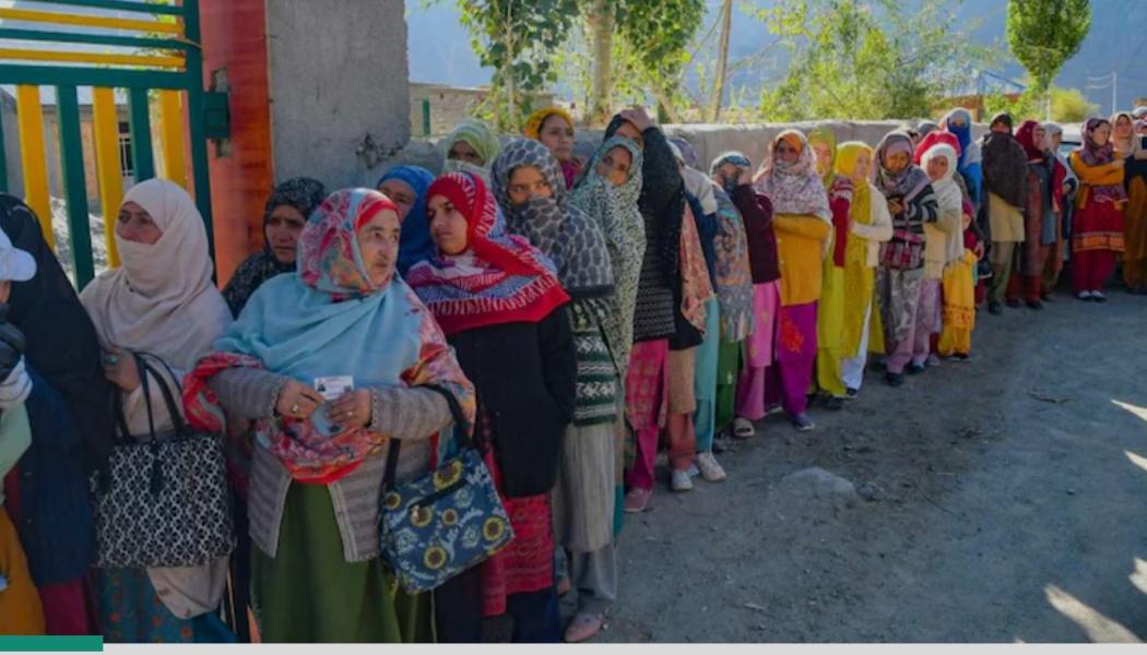 जम्मु–कस्मिरमा विधानसभा निर्वाचनअन्तर्गत पहिलो चरणको मतदान सुरु