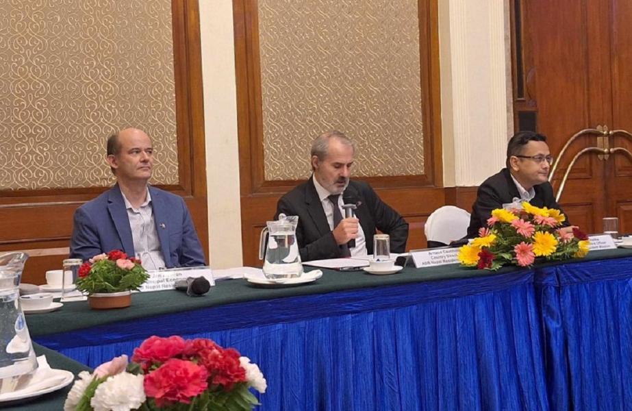 नेपालको आर्थिक बृद्धिदर ४.९ प्रतिशत हुने एडीबीको प्रक्षेपण