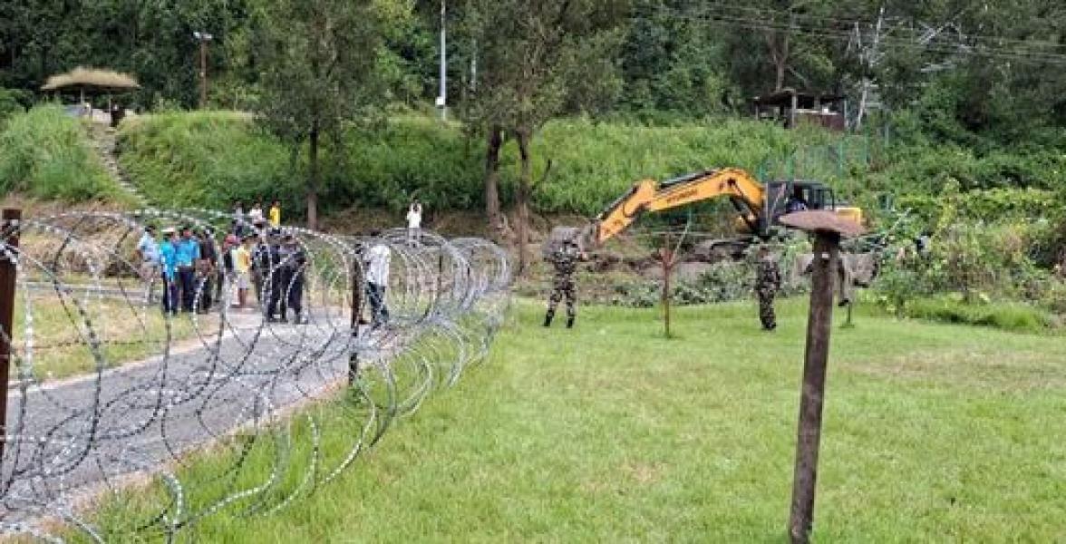 वैकल्पिक ट्रयाक खोलेर मन्थली–काठमाडौँ आवतजावत