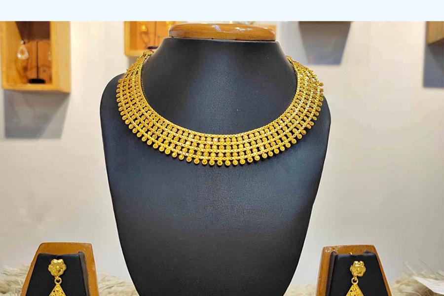 सामान्य बढ्यो सुनको मुल्य