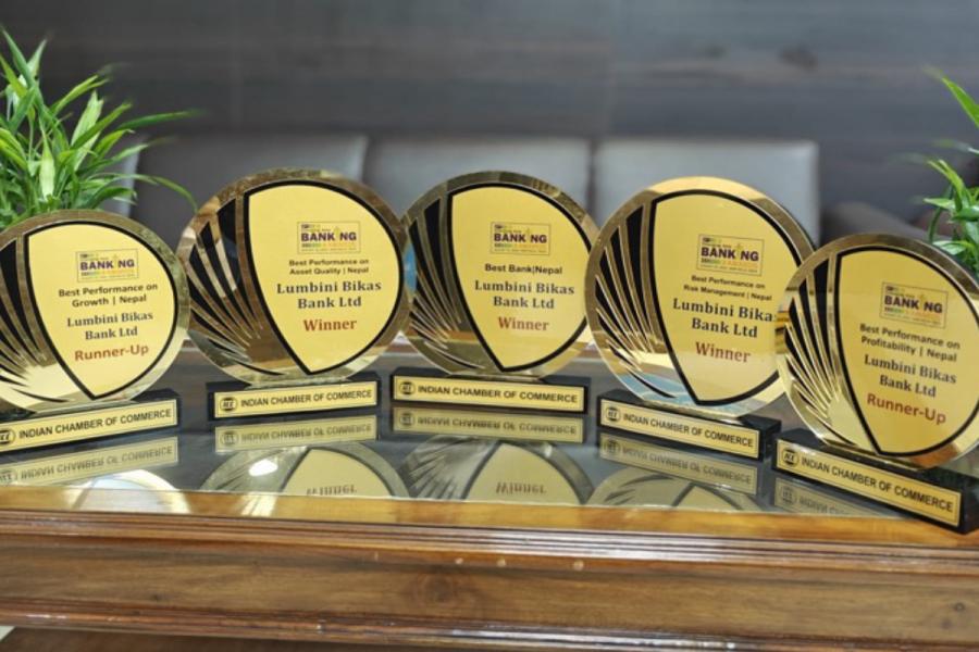 लुम्बिनी विकास बैंकले जित्यो 'वेष्ट बैंक नेपाल' सहित पाँच उपाधि