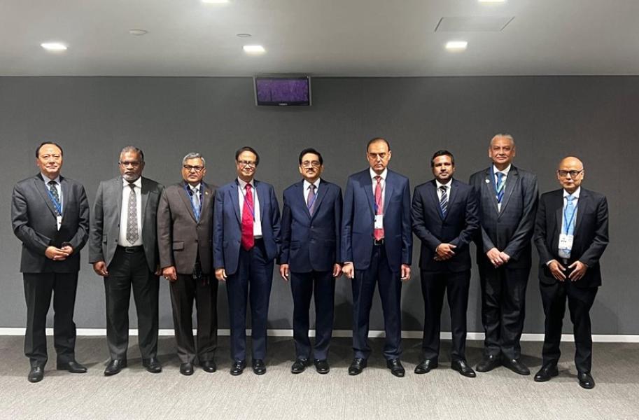 नेपालको वित्तीय अवस्था सन्तोषजनक छः गभर्नर अधिकारी