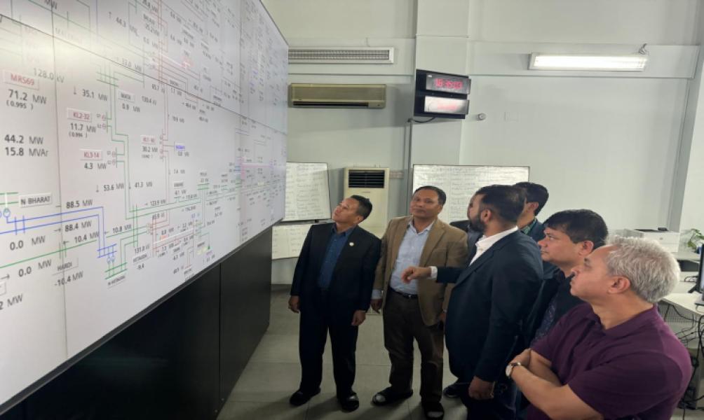 लक्ष्मीपूजाको दिन देशभित्रको  विद्युत् पिक डिमाण्ड १६०२ मेगावाट, पिक आवरमै २५३ मेगावाट निर्यात