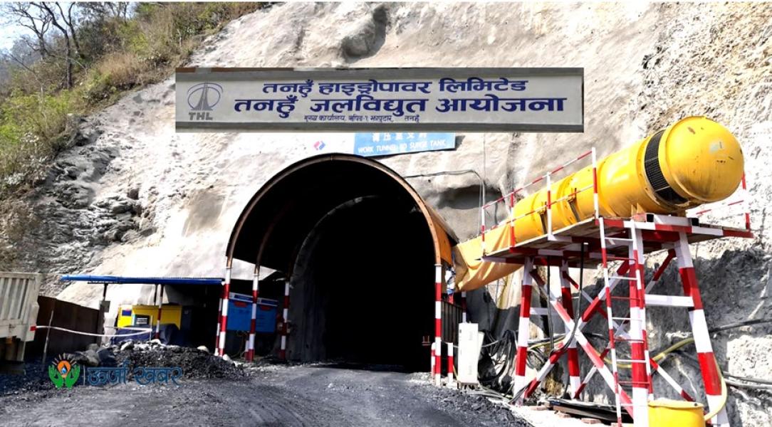 तिहारको बिदामा पनि रोकिएन  तनहुँ जलविद्युत् आयोजनाको निर्माण