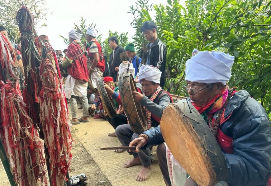 बरङ्जामा ‘आगोदेउ’ पर्व मनाइयो