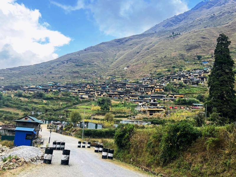 लुकुम गाउँ