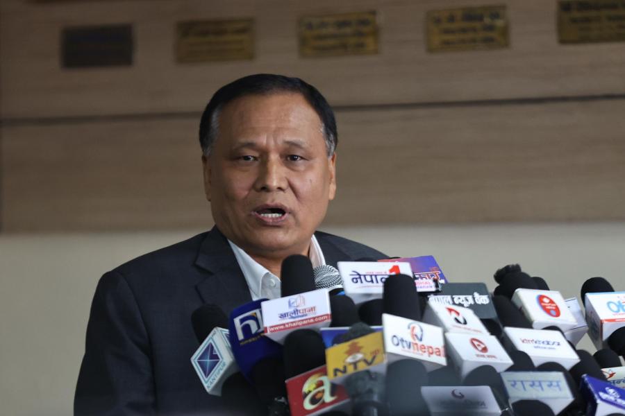 बिद्युत् बक्यौता नउठे सरकार र उजा मन्त्रालयले जिम्मेवारी लिनुपर्छ ः कुलमान घिसिङ