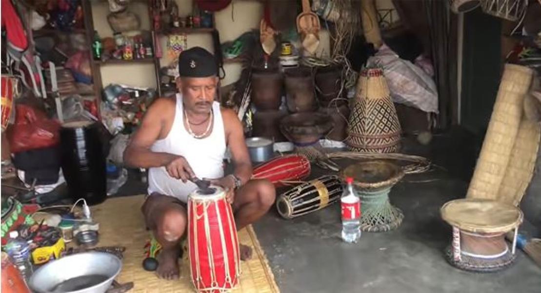 छाला नपाउँदा मादल बनाउन समस्या