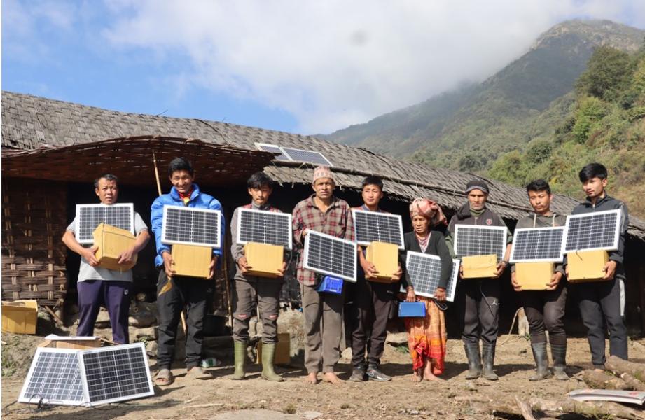 रेडपाण्डा संरक्षणमा सघाउन किसानलाई सोलार प्यानल