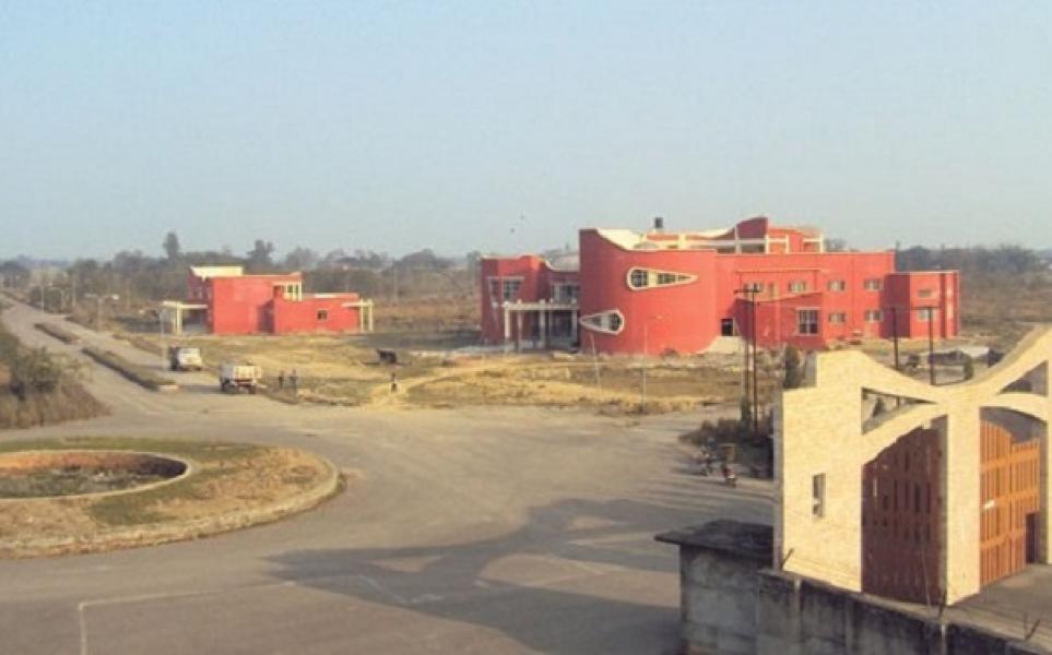 ६ बर्षमा पनि पुरा भएन पाँचखाल सेज