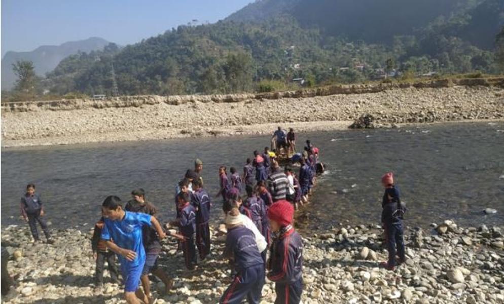 आँधीखोला तर्न  फट्केको भर