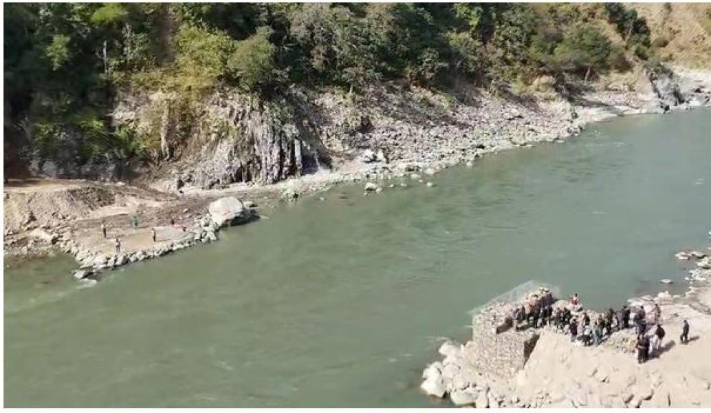 सुनकोशीस्थित फोक्सिङटारमा अस्थायी बेलिब्रिज जडान सुरु