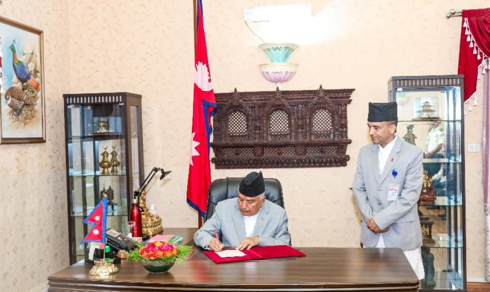 संसदमा विचाराधीन विधेयक फिर्ता लिएर अध्यादेशमार्फत ‘बजेट क्यालेण्डर’संशोधन