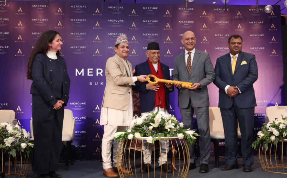 प्रधानमन्त्रीबाट पाँचतारे होटल मर्क्योर उद्घाटन, करिब ३ अर्ब लगानी