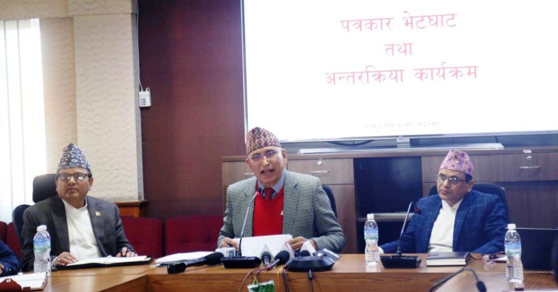 मुलुकको अर्थतन्त्र विगतको भन्दा सुधारोन्मुख हुँदै गएको छ : अर्थमन्त्री पौडेल