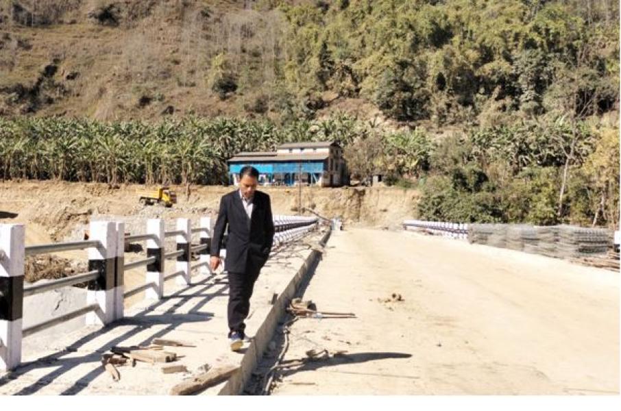 तेह्र करोड १२ लाखमा माेटरेबल पुल निर्माण