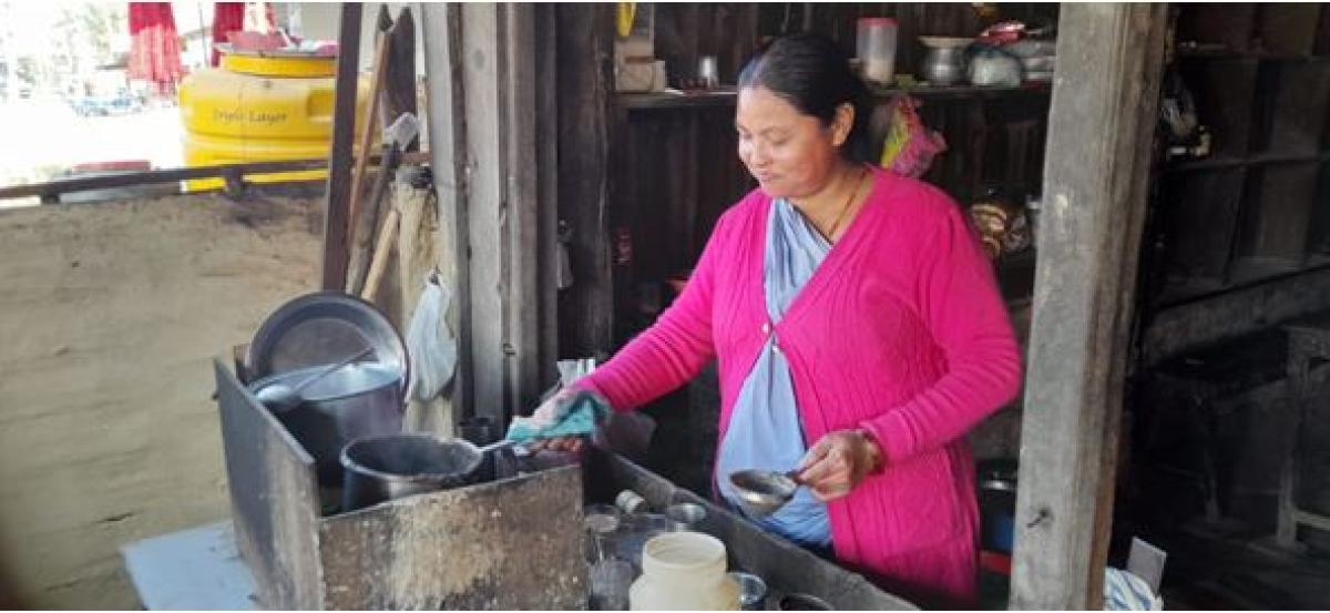 चिया बेचेरै मासिक ५० हजार आम्दानी