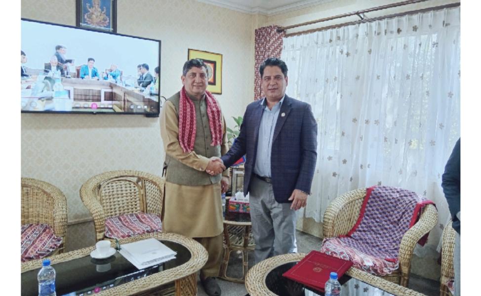 नेपालमा व्यावसायिक गतिविधि बढाउन पाकिस्तान सरकारलाई मन्त्री भण्डारीको आग्रह
