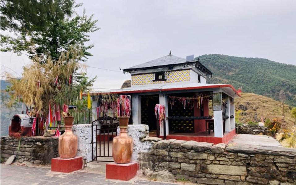 चौतीस वर्षपछि जीर्णोद्वार गरिँदै बलेवा कालभैरव