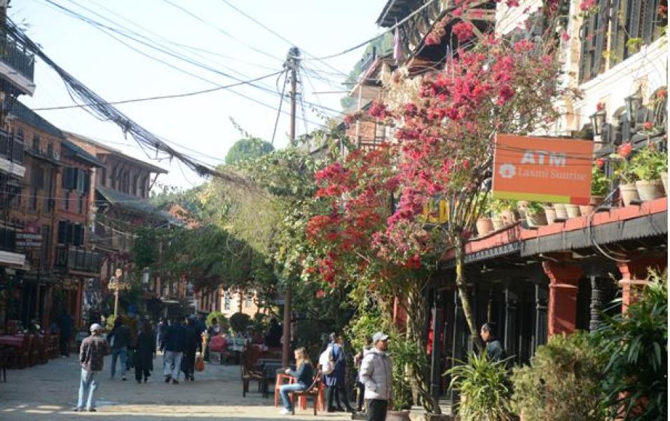 बन्दीपुरको मौलिकता जोगाउन गाउँपालिकाको कडाइ