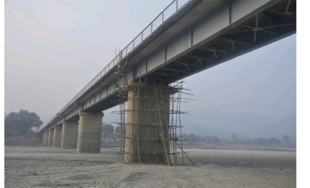वाग्मती पुलको बिम चर्किएपछि मर्मत थालियो