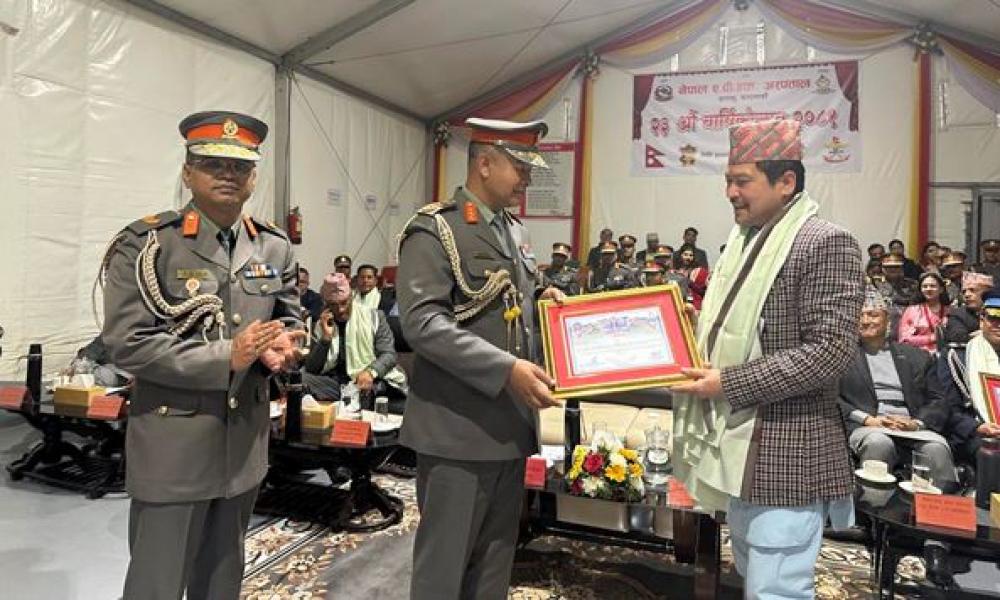 नेपाल एपिएफ अस्पतालद्वारा विभिन्न व्यक्तित्व सम्मानित