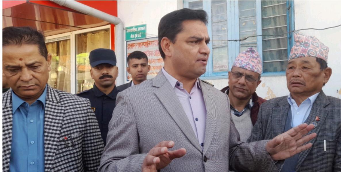 औषधि छैन भन्ने छुट सरकारी अस्पताललाई छैन’