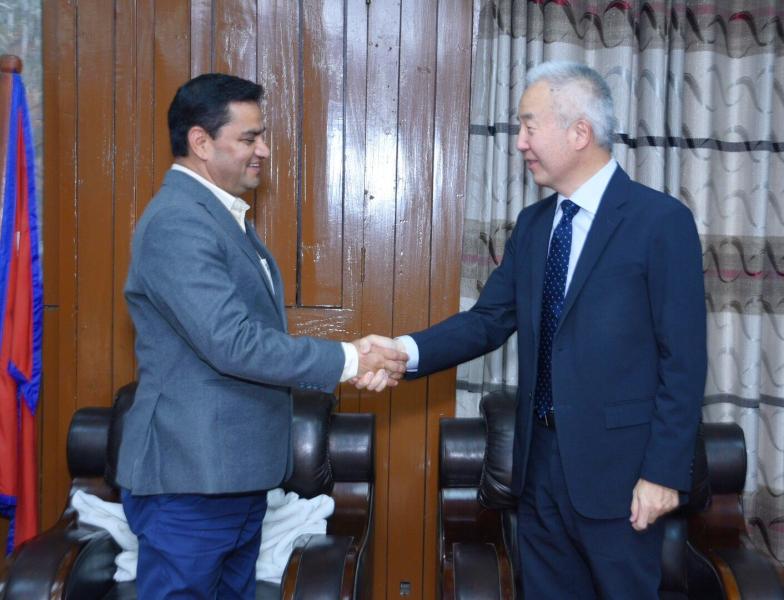 कान्तिलाई हजार शैया पु-याउन जापानी सहयोगका लागि मन्त्री पौडेलको आग्रह