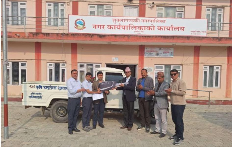 दुई पालिकालाई एम्बुलेन्स सहयोग