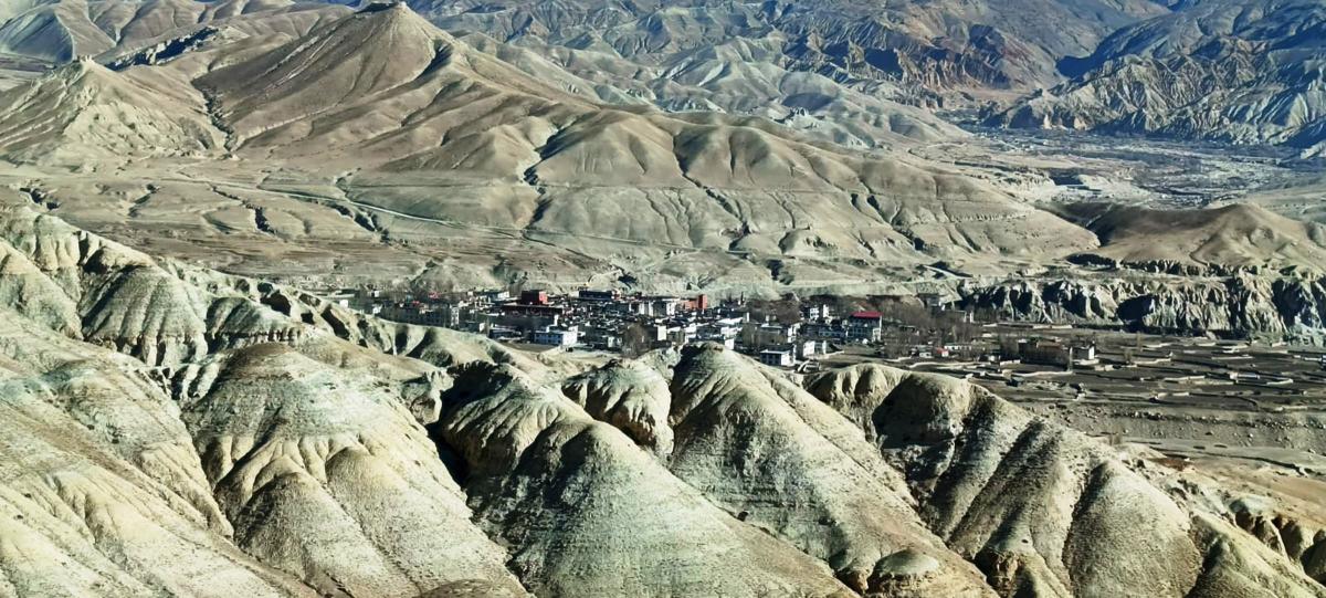 लोमान्थाङ बजार