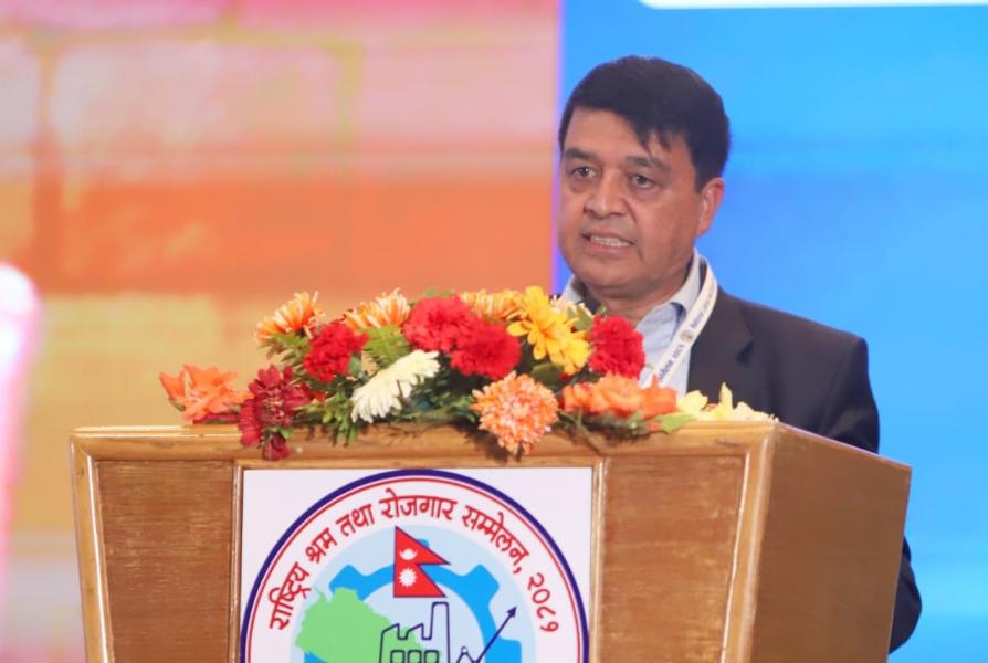 स्वदेश मै रोजगारी सिर्जनाको लागि औद्योगिक वातावरण पहिलो प्राथमिकताः अध्यक्ष ढकाल