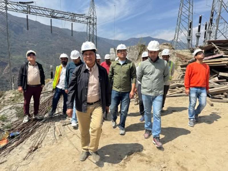 मध्यभोटेकोशी र खिम्ती–बाह्रबिसे प्रसारण लाइन एक महिनाभित्र ल्याउन ताकेता