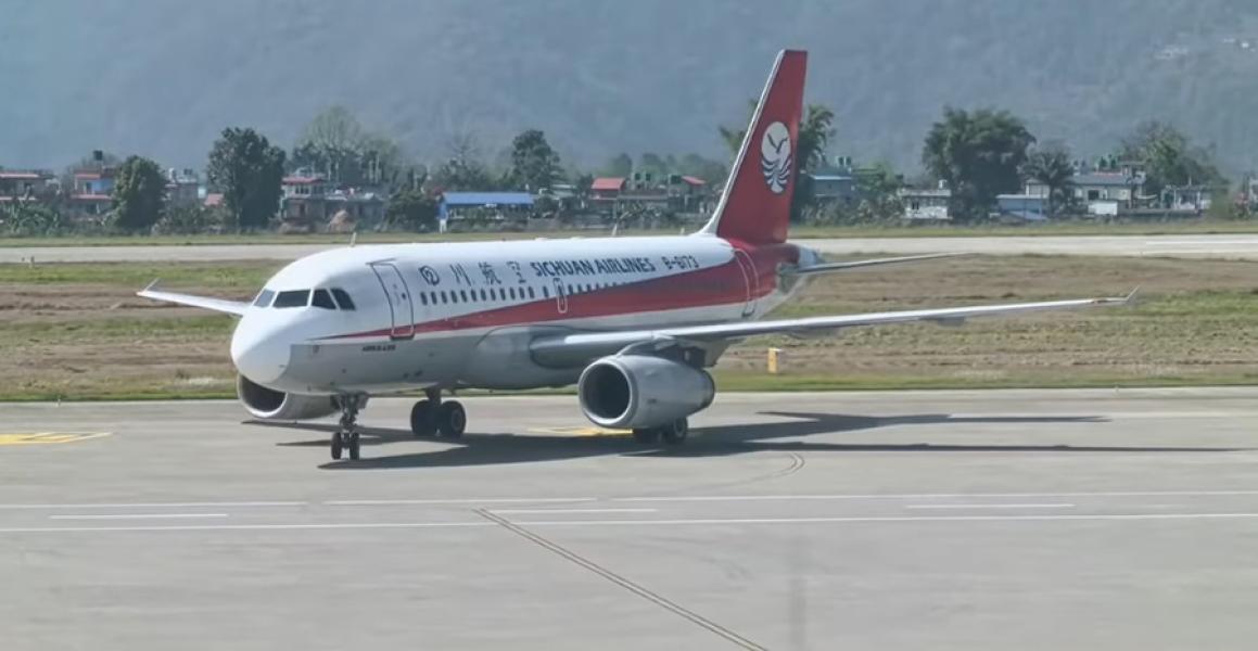 छेन्दुबाट १२८ यात्रु लिएर आयो सिचुवान एयरलाइन्स