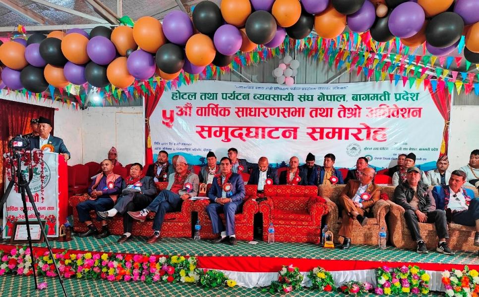 देश निर्माणमा सबै जुट्नु पर्नेमा मुख्य मन्त्री लामाको जोड