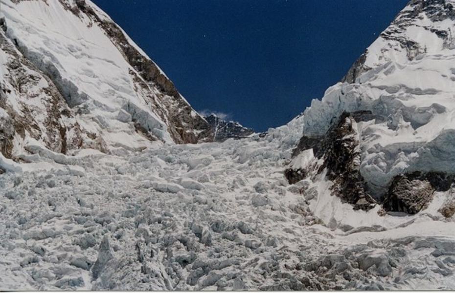हिमाली परिस्थितिकीय प्रणाली जोगाउन हिमनदीको संरक्षण आवश्यक