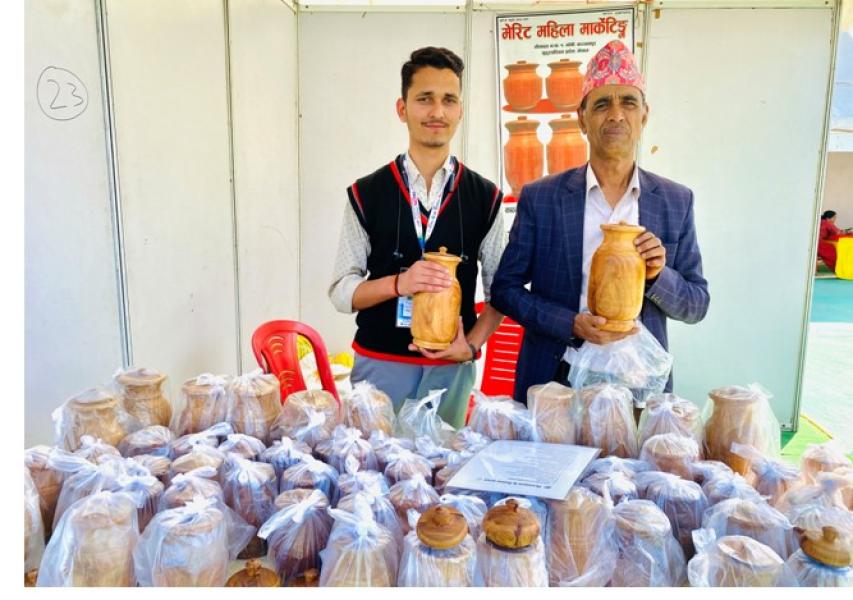 भारतीयको रोजाइमा सिन्की, नेपाली हस्तकला र विजयसालका भाँडा