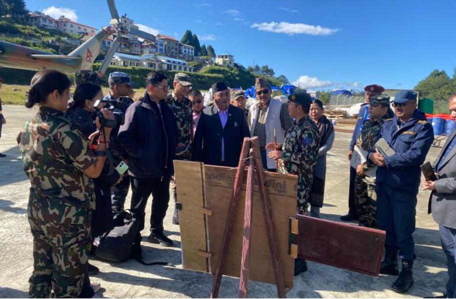 बाढीपछि नाम्चेभन्दा माथिको आवातजावत ठप्प