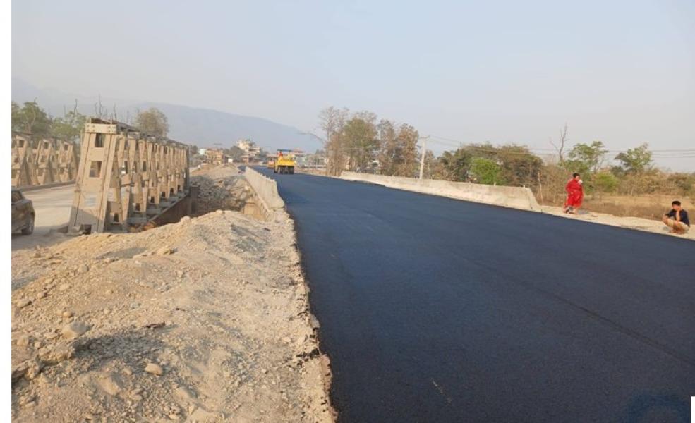 नारायणगढ–बुटवल सडकः पूर्वी खण्डमा कालोपत्र