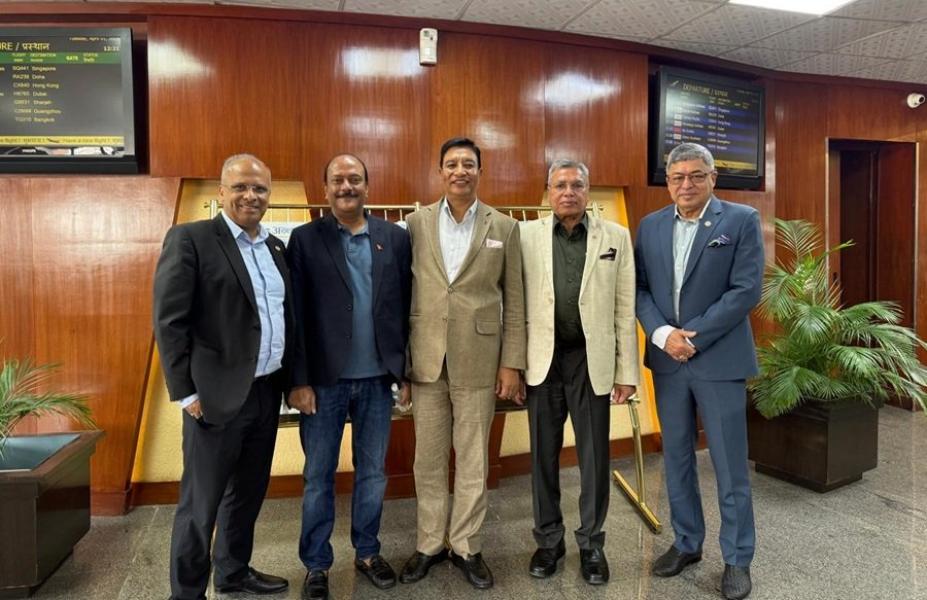 बिम्स्टेकमा सहभागी हुन चेम्बर टोली प्रधानमन्त्रीसंगै थाईल्याण्ड प्रस्थान