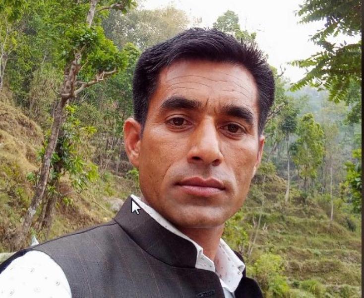 किसानलाई बाँदर आतंकबाट मुक्त गर्न  प्रयासरत कर्ण खड्का