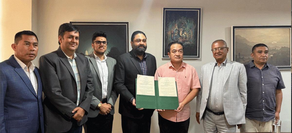 पाँचतारे होटल ईच्छाले ३० लाख कित्ता आइपीओ निश्कासन गर्ने