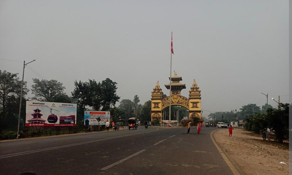 वीरगञ्जमा नयाँ वर्षको पूर्वसन्ध्यामा सुरू भयो ‘रात्रि बजार’