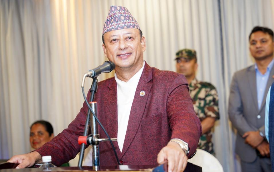 शिक्षकको योगदान अविस्मरणीय, सरकार वार्ताका लागि गम्भीर छ : ऊर्जामन्त्री खड्का