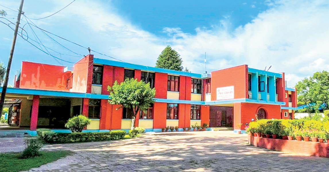शिक्षकले नमाने अन्य सरकारी कर्मचारी राखेर भएपनि १२ को परीक्षा संचालन गर्ने