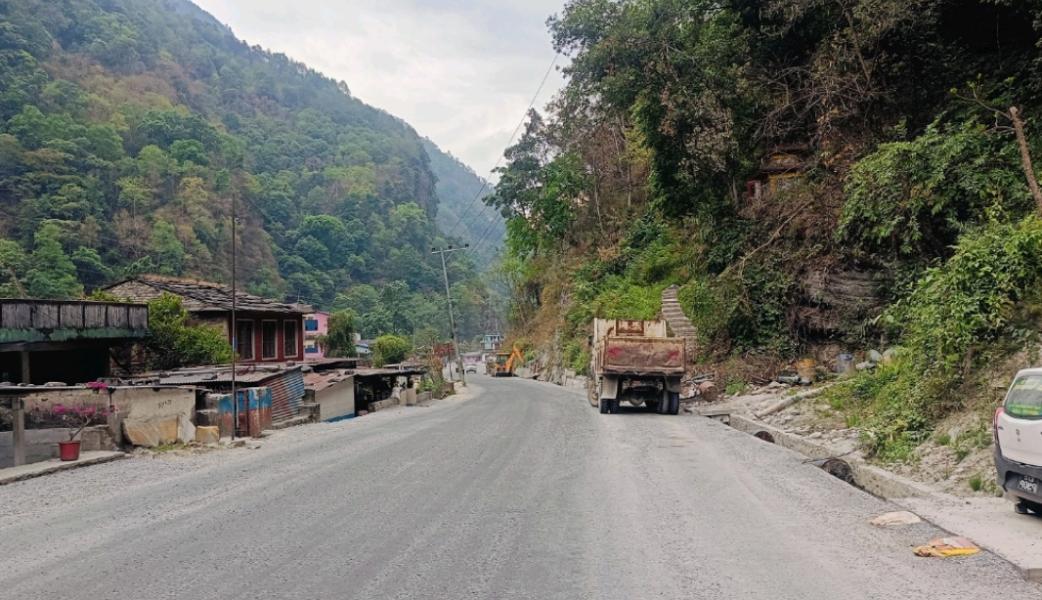 कालीगण्डकी करिडोरः राहुघाट–तातोपानी १४ किलोमिटर कालोपत्र