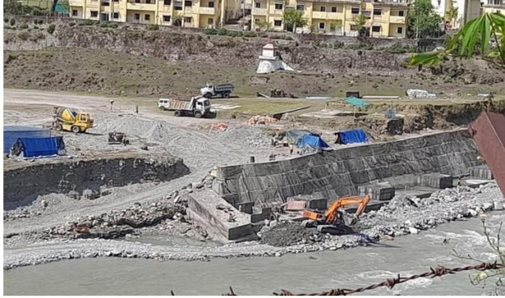 तटबन्ध निर्माण रोक्न प्रजिअलाई ज्ञापनपत्र, अविलम्ब कूटनीतिक पहल थाल्न एमालेको माग