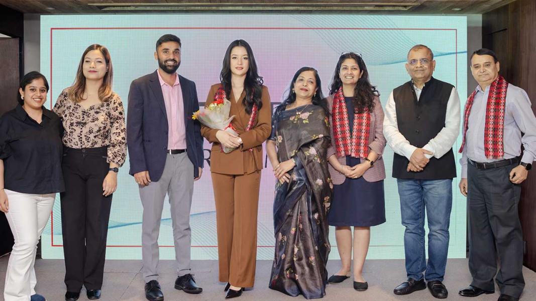 टाइटनको ब्रान्ड एम्बेसडरमा मिस नेपाल आश्मा केसी