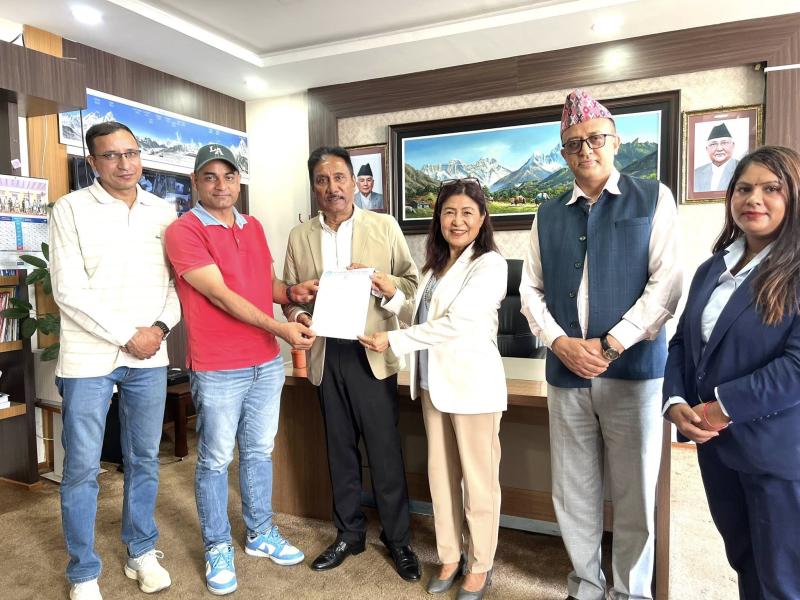 हङकङमा वर्किङ भिसा खुला गर्न सरकारले कुटनीतिक पहल गर्छ :  श्रममन्त्री भण्डारी