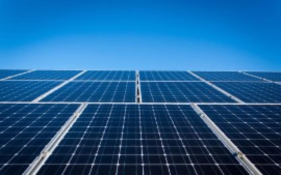 सौर्य ऊर्जाबाट विद्युत् उत्पादन